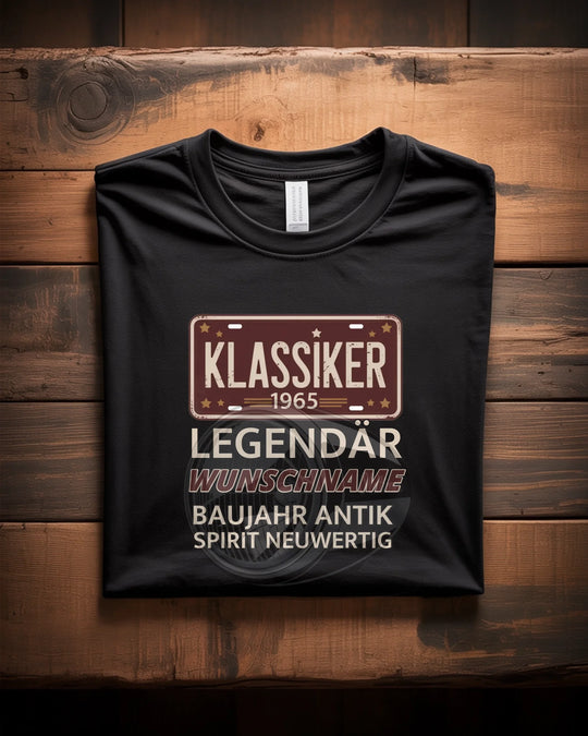 a-clean-neatly-folded-black-t-shirt-lies_EBxA__QrQU2NjX1_9R6cyA_64S5huqmTe64TWi5Kyva7g